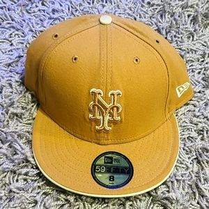 New Era Mets Fitted Size 8